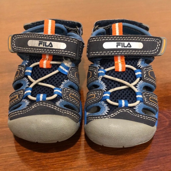 Fila toddler Velcro sandal sneaker - Picture 2 of 8